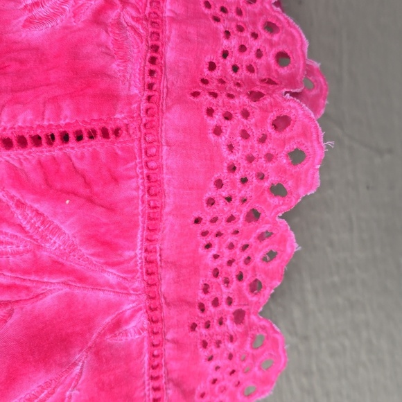 Soft Surroundings Dierdre Eyelet Trim floral Embroidered Bright Pink Blouse Pxs - Picture 7 of 10